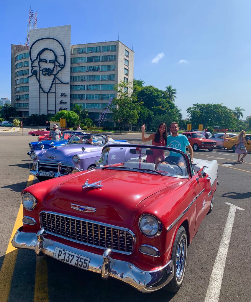 coche clásico cubano